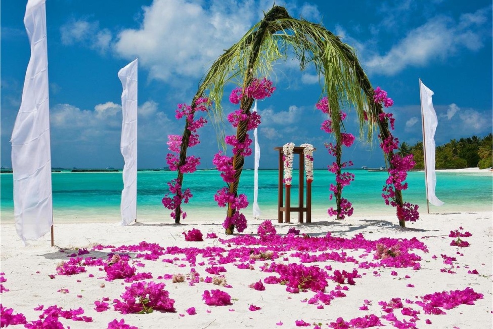 Свадебная церемония в отеле Ayada Maldives