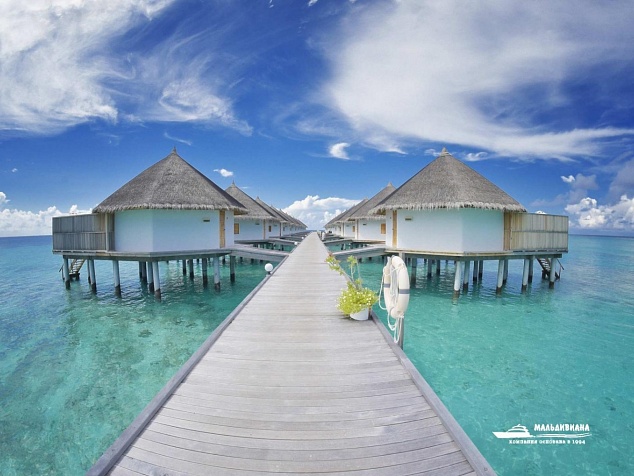 SUPERIOR WATER BUNGALOW