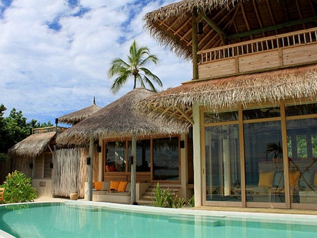 Lagoon Beach Villa 2 Bedrooms with Pool 